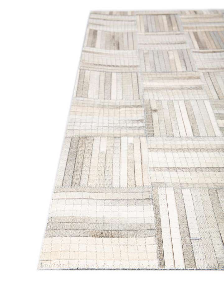 5' 3 x 8' Cowhide Leather Rug
