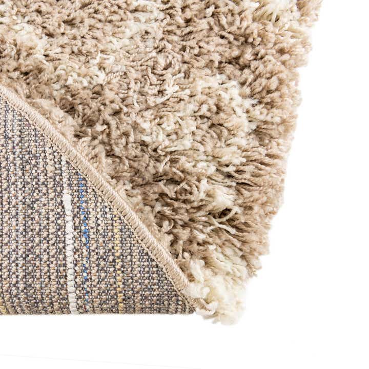 5' 3 x 8' Moroccan Trellis Shag Oval Rug