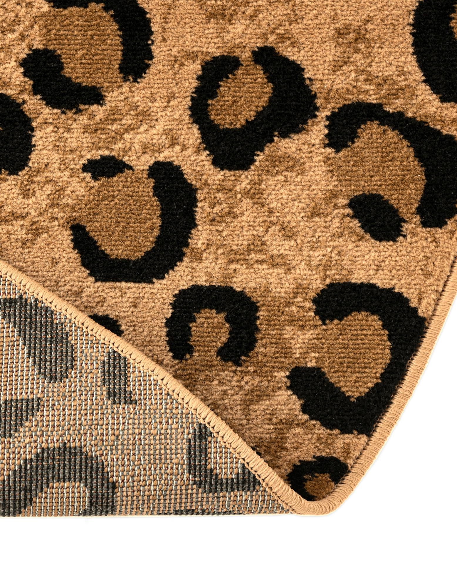 4' 1 x 6' 1 Safari Oval Rug