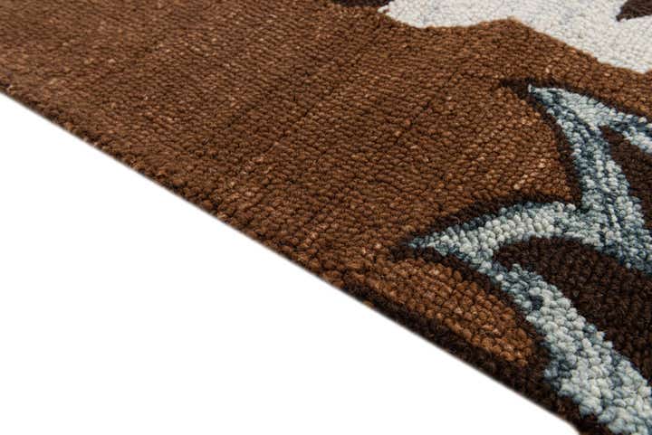 4' x 5' 10 Agra Rug