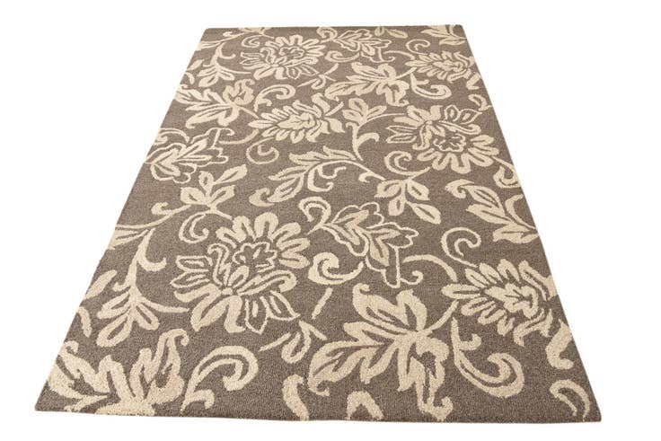 Detail image of 5' x 8' Agra Rug