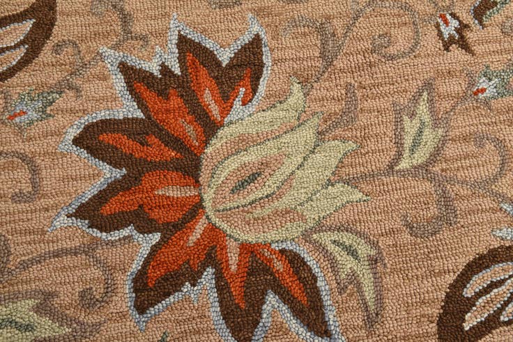 Detail image of 8' x 10' Agra Rug