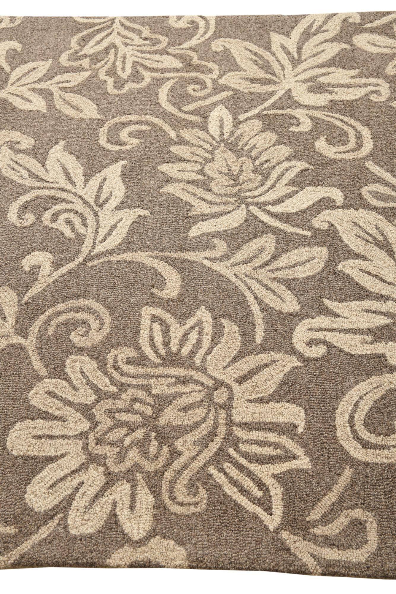 5' x 8' Agra Rug