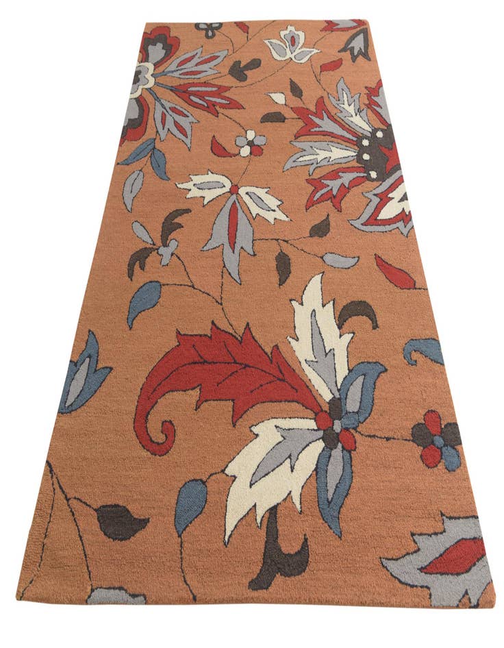 Detail image of 5' 1 x 8' Agra Wool Rug