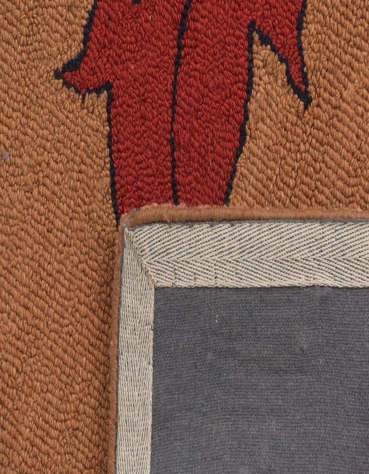 Detail image of 5' 1 x 8' Agra Wool Rug