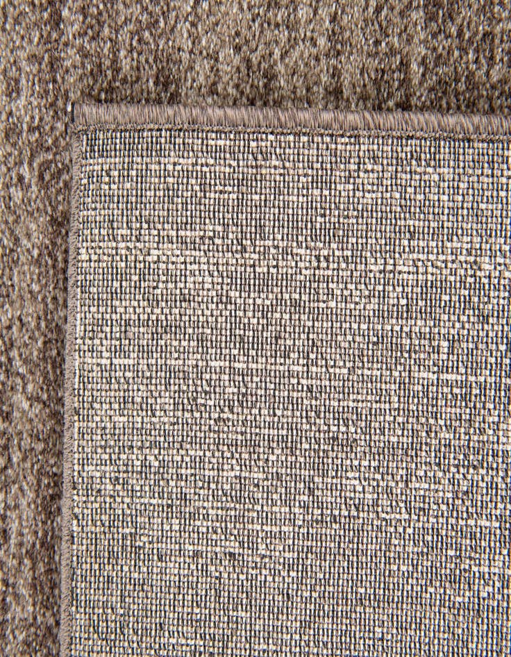 Detail image of 6' 4 x 9' 6 Angelica Rug