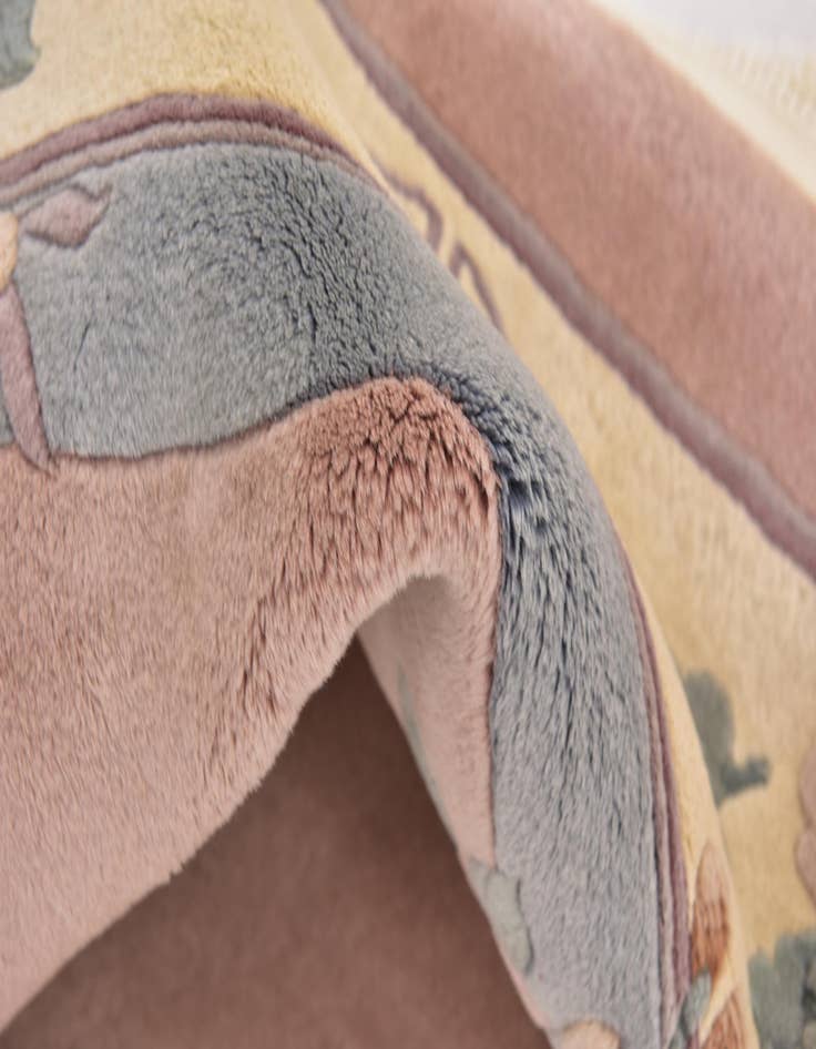 Detail image of 6' 6 x 9' 8 Hand Knotted Antique Finish Wool Rug