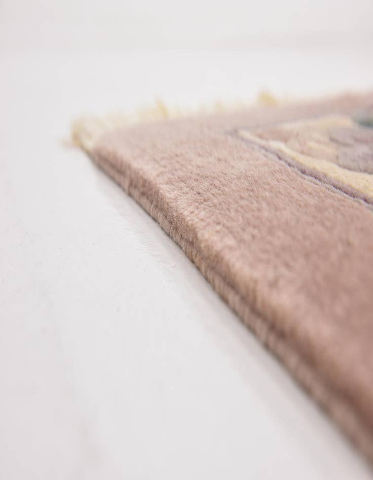 Detail image of 6' 6 x 9' 8 Hand Knotted Antique Finish Wool Rug