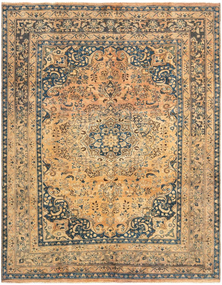 Detail image of 6' 6 x 9' 6 Arak Wool Rug