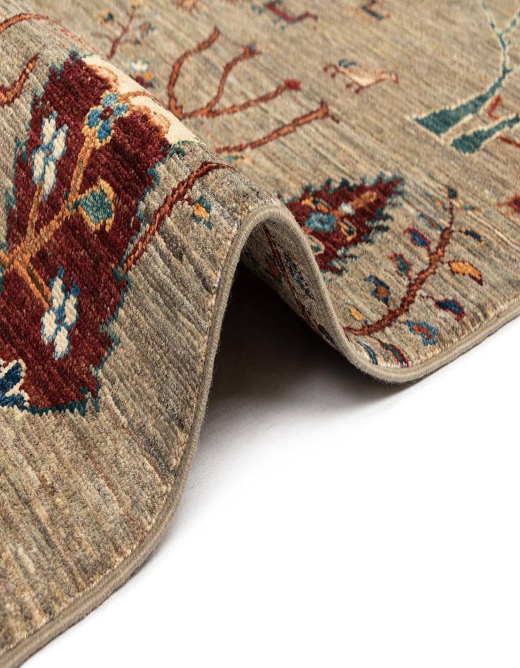 Detail image of 5' 8 x 7' 9 Ariana Ziegler Wool Rug