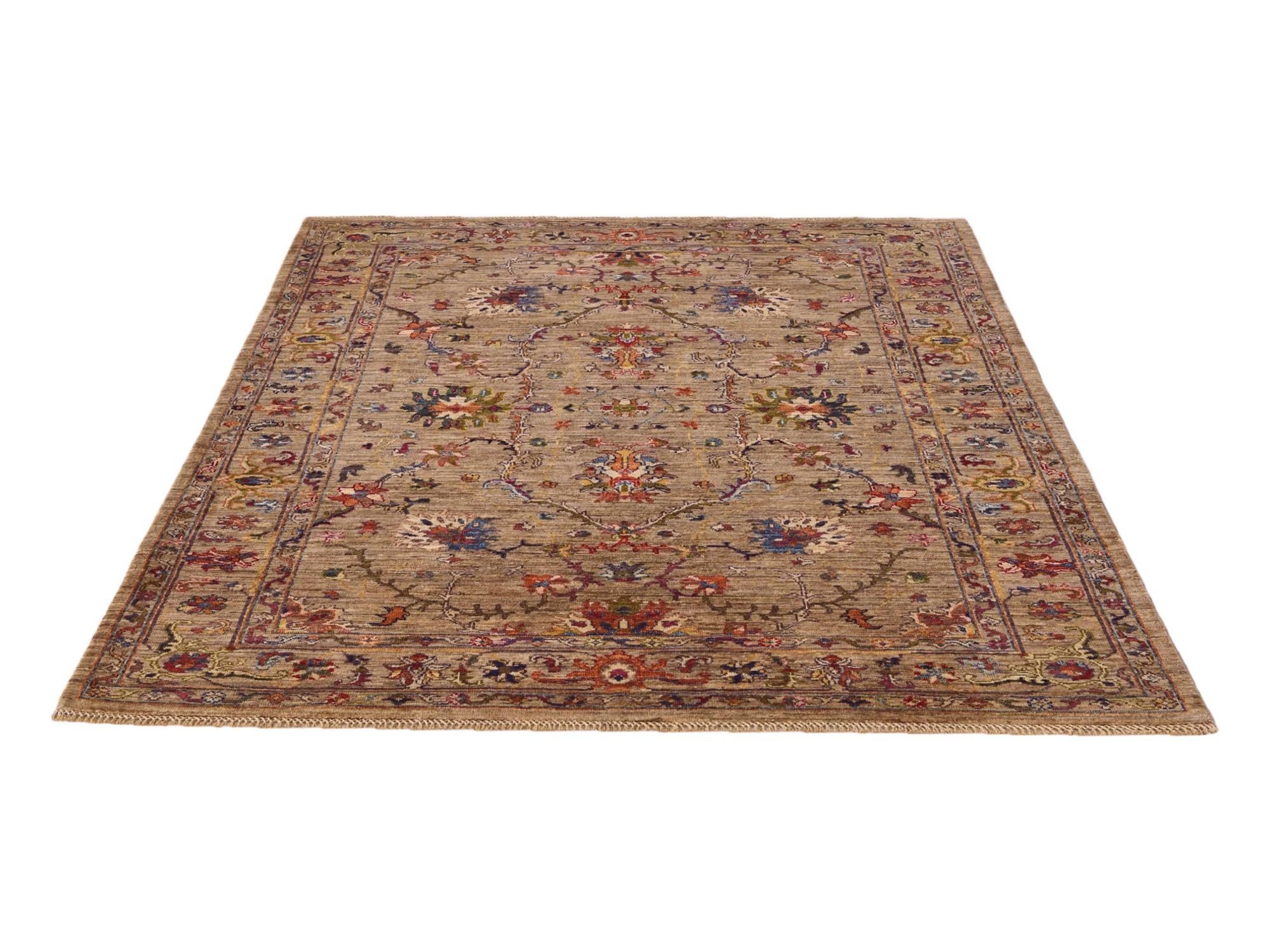 5' 1 x 7' Hand Knotted Ariana Ziegler Rug