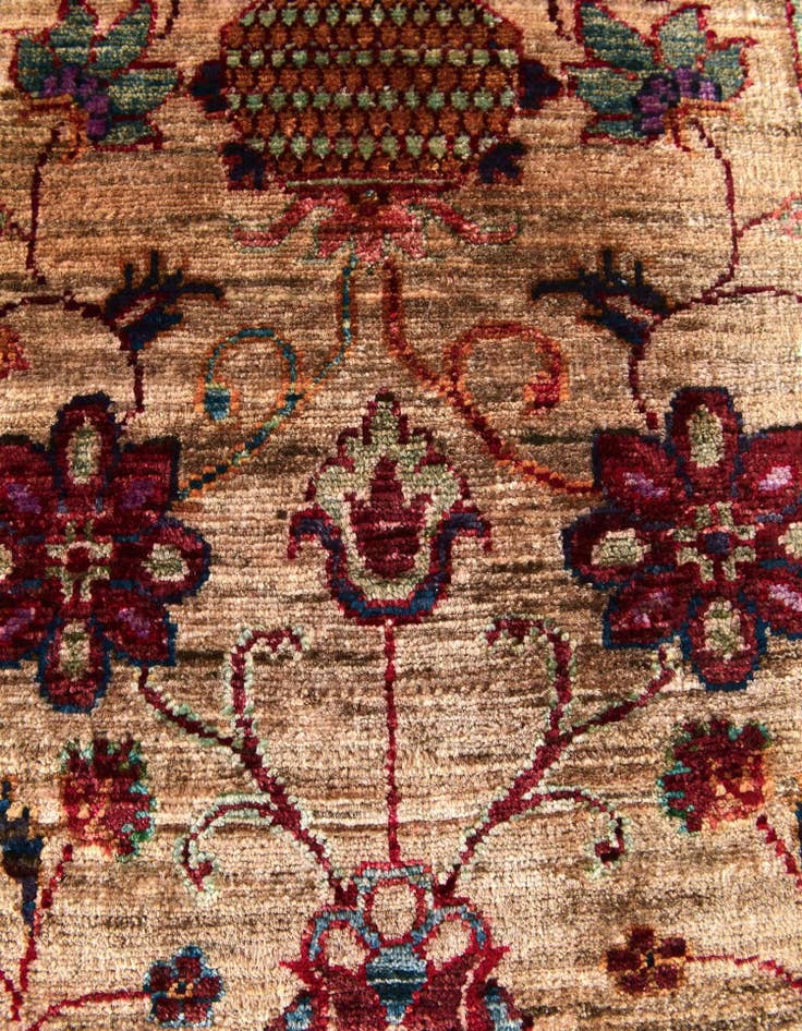 Detail image of 1' 10 x 3' 2 Hand Knotted Ariana Ziegler Rug