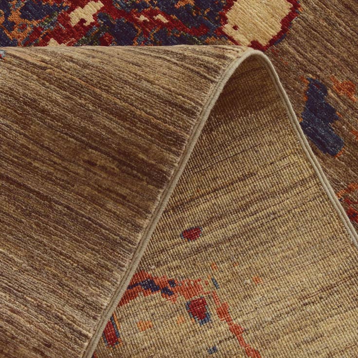 Detail image of 4' x 5' 11 Hand Knotted Ariana Ziegler Rug
