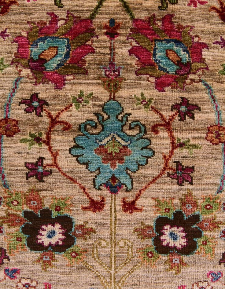 Detail image of 4' 1 x 6' 2 Hand Knotted Ariana Ziegler Rug