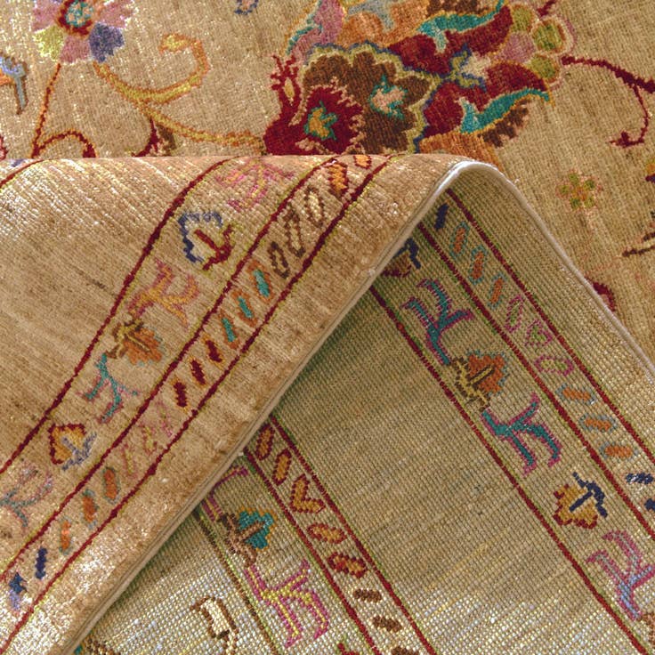 Detail image of 5' 3 x 7' 3 Hand Knotted Ariana Ziegler Rug