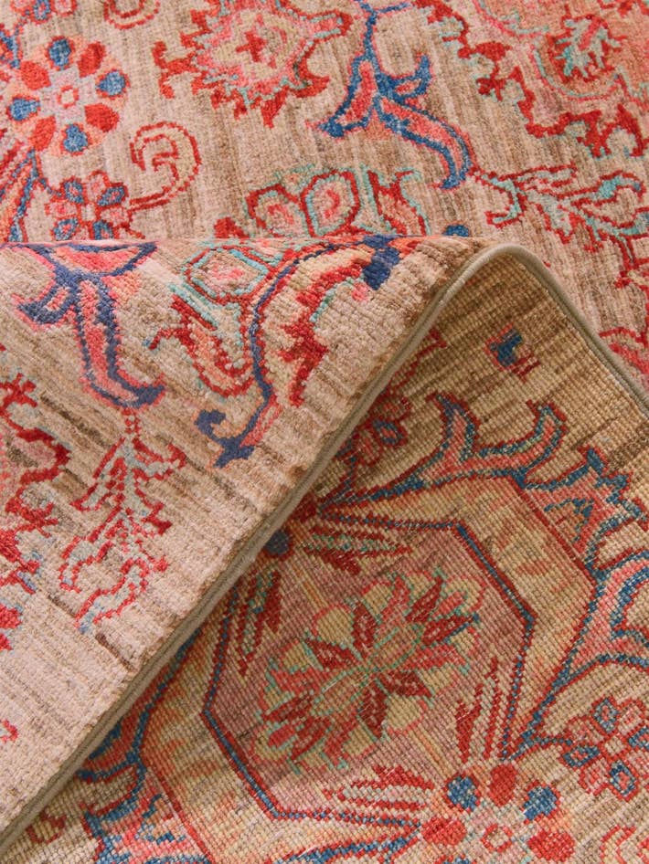 Detail image of 3' 5 x 4' 10 Hand Knotted Ariana Ziegler Rug