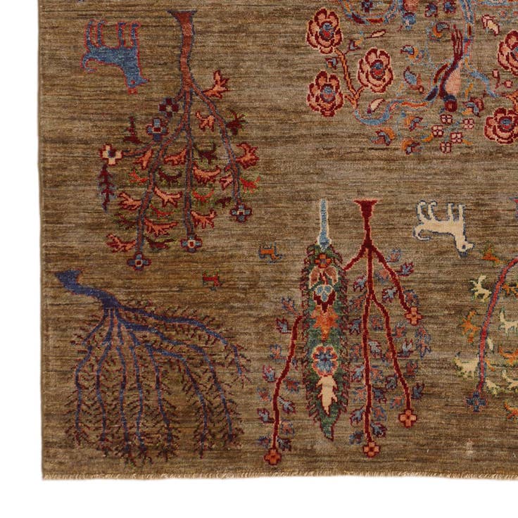 Detail image of 5' x 6' 7 Hand Knotted Ariana Ziegler Rug