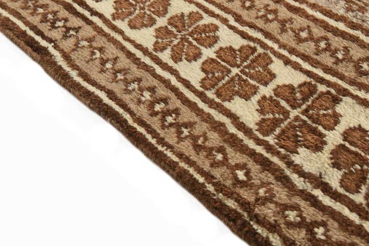 5' x 7' 7 Hand Knotted Balouch Wool Rug