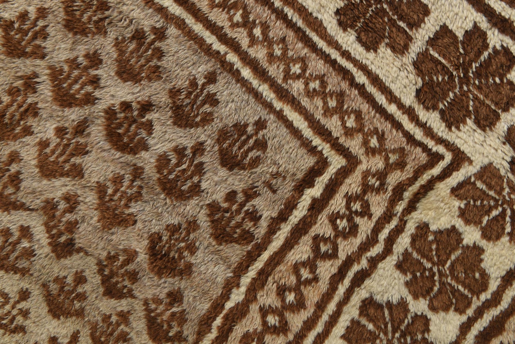 5' x 7' 7 Hand Knotted Balouch Wool Rug