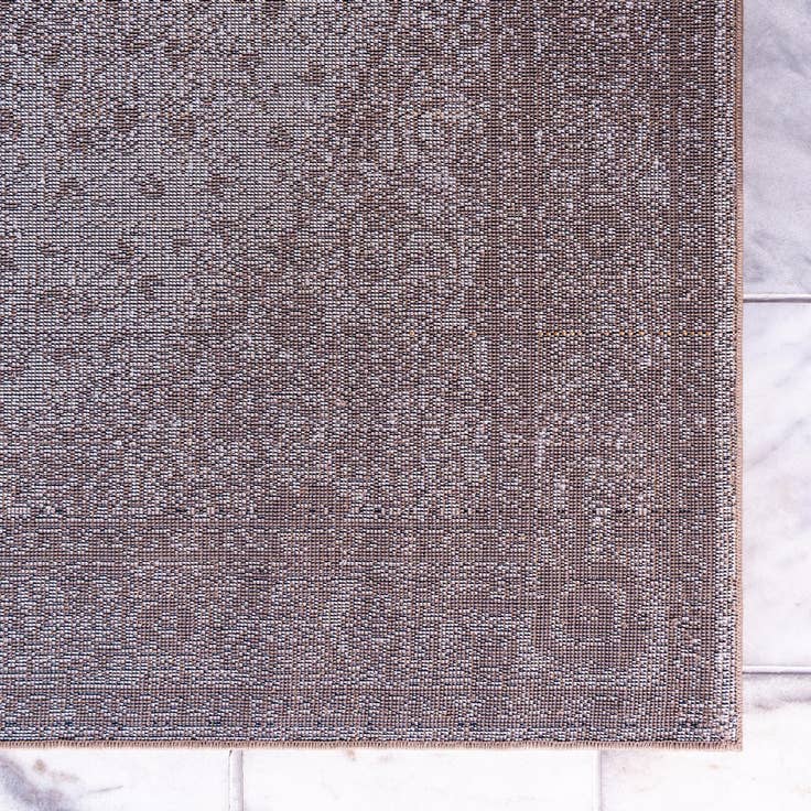 Detail image of 4' x 6' Bexley Rug