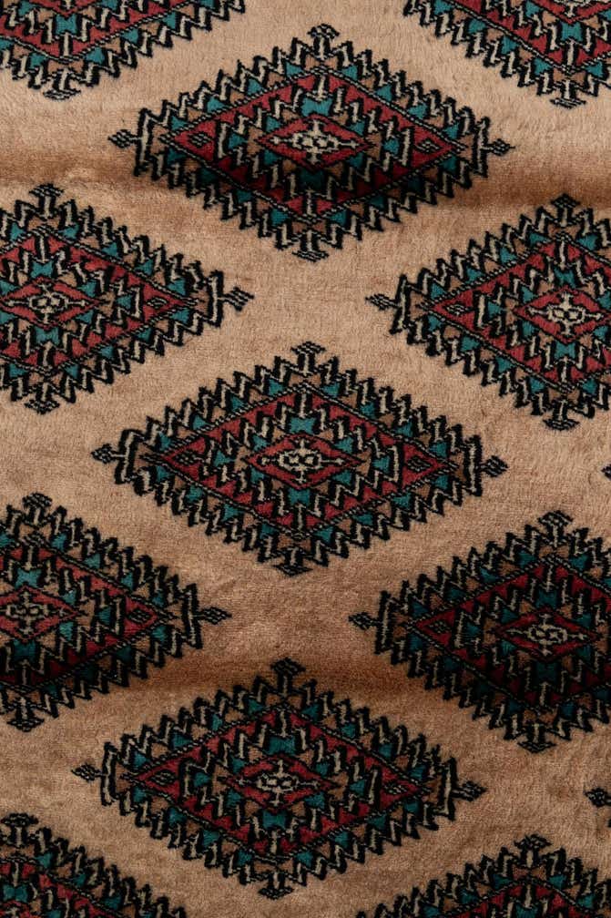 4' 3 x 5' 10 Hand Knotted Bokhara Oriental Wool Rug