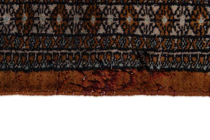 3' 9 x 5' 11 Hand Knotted Bokhara Oriental Wool Rug