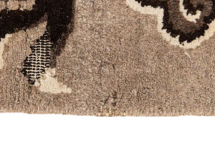 3' 1 x 5' 7 Hand Knotted Carved Pekin Oriental Wool Rug