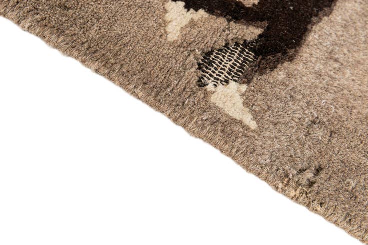 Detail image of 3' 1 x 5' 7 Hand Knotted Carved Pekin Oriental Wool Rug