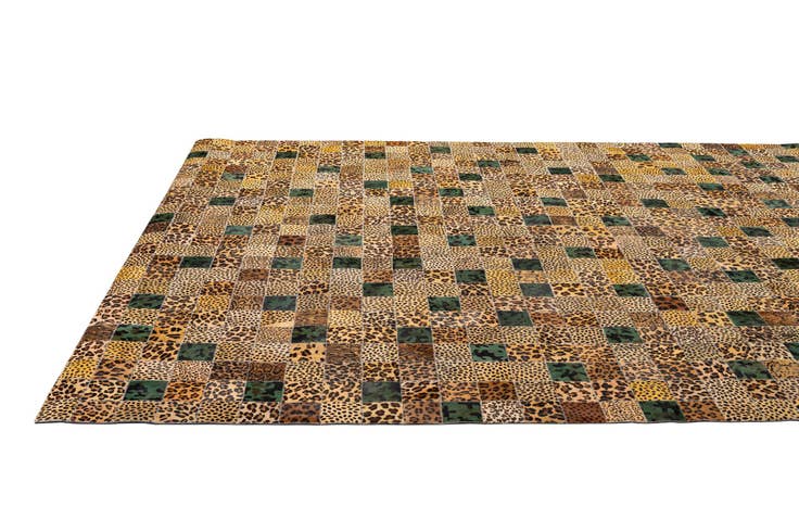 Detail image of 8' x 9' 10 Cowhide - Patchwork Rug