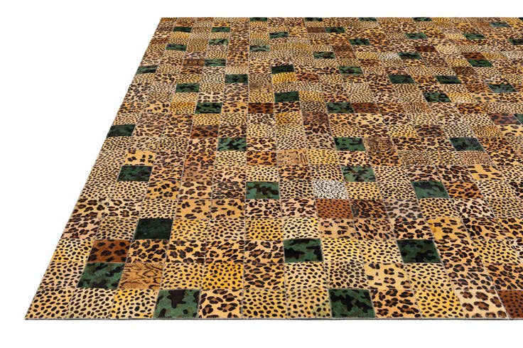Detail image of 8' x 9' 11 Cowhide - Patchwork Rug
