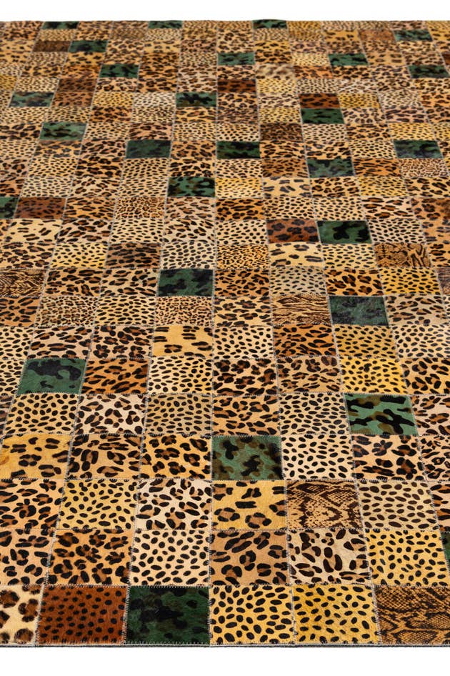 Detail image of 8' x 9' 11 Cowhide - Patchwork Rug