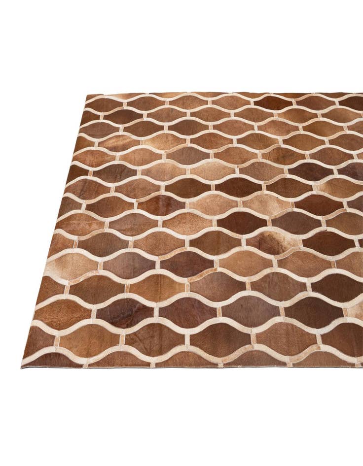 Detail image of 5' x 7' 11 Cowhide - Patchwork Rug