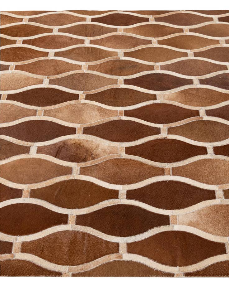 Detail image of 5' x 7' 11 Cowhide - Patchwork Rug