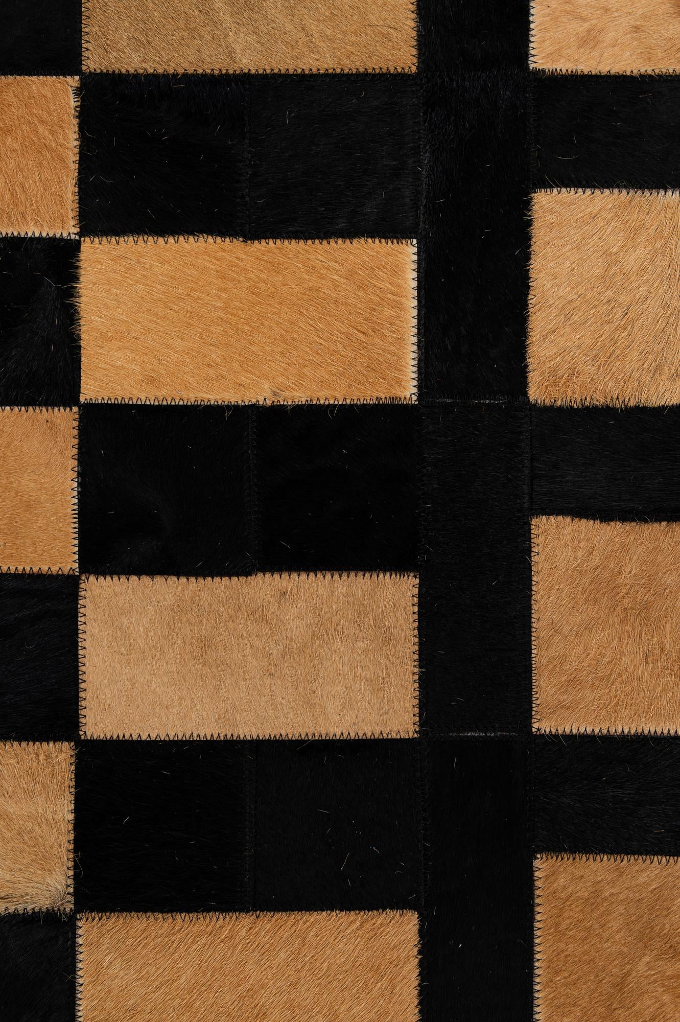 5' 1 x 8' Cowhide - Patchwork Rug