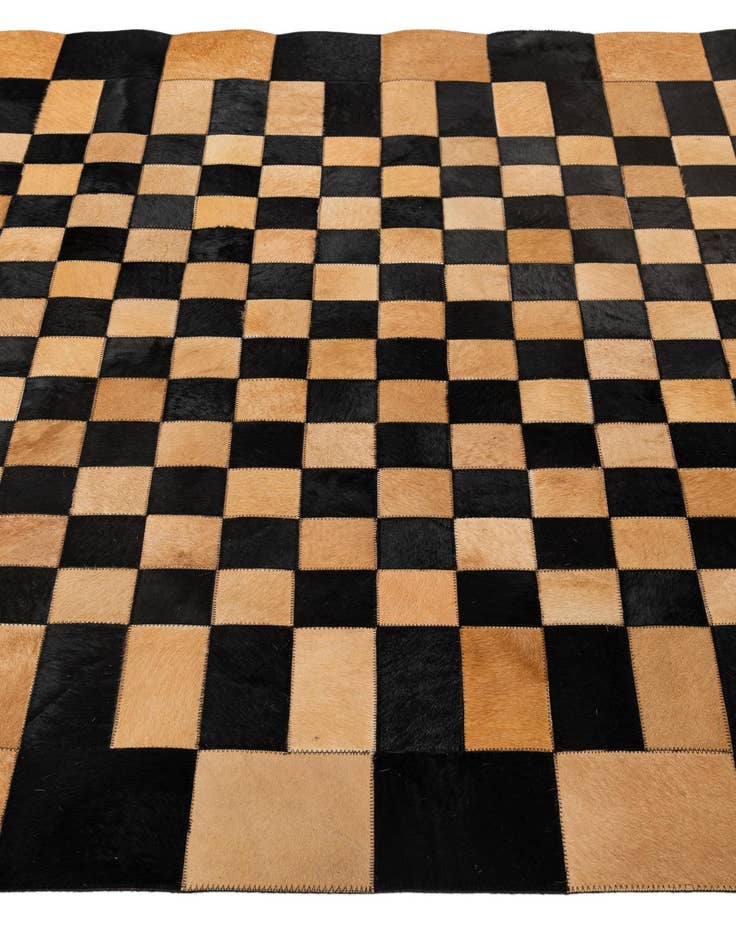 Detail image of 5' 1 x 8' Cowhide - Patchwork Rug