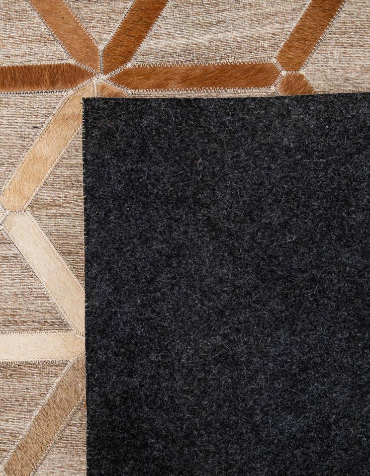 Detail image of 5' 1 x 7' 8 Cowhide - Patchwork Rug