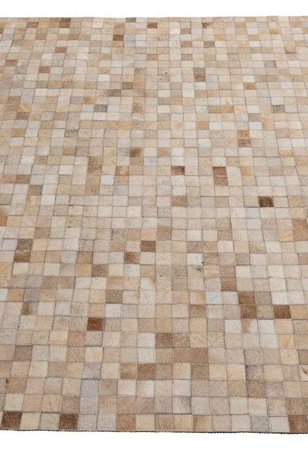 Detail image of 5' 1 x 7' 11 Cowhide - Patchwork Rug