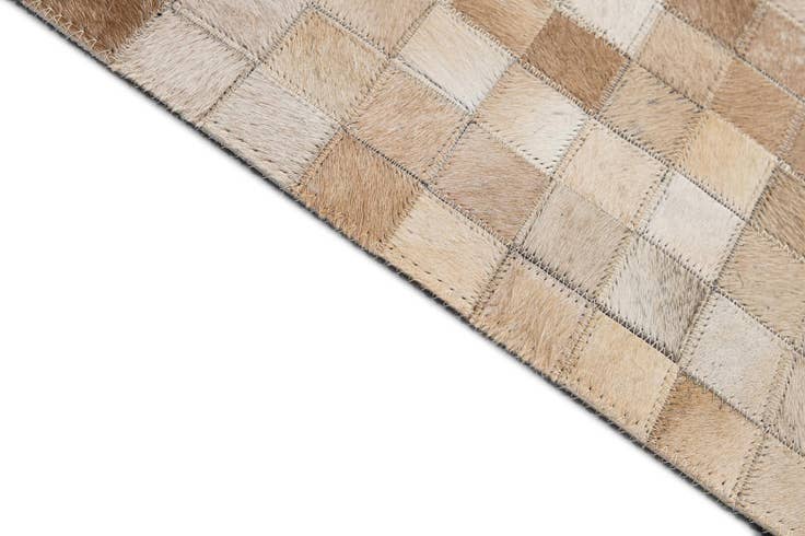 Detail image of 5' 1 x 7' 11 Cowhide - Patchwork Rug