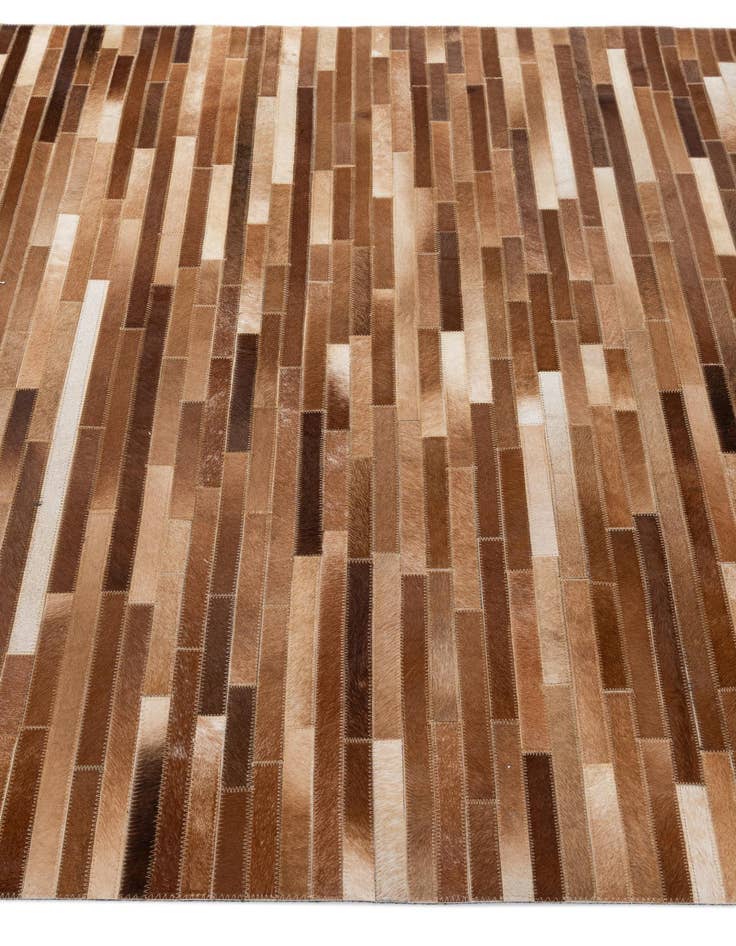 Detail image of 5' x 7' 11 Cowhide - Patchwork Rug