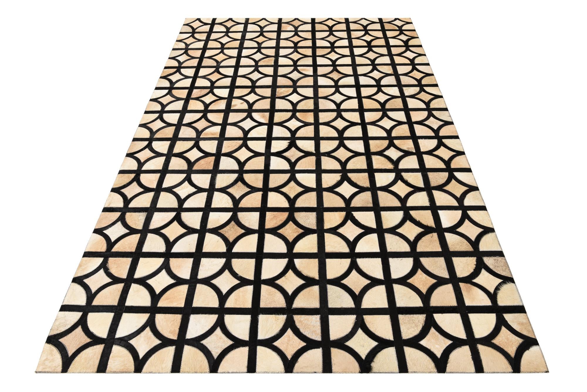 5' x 7' 10 Cowhide Leather Rug