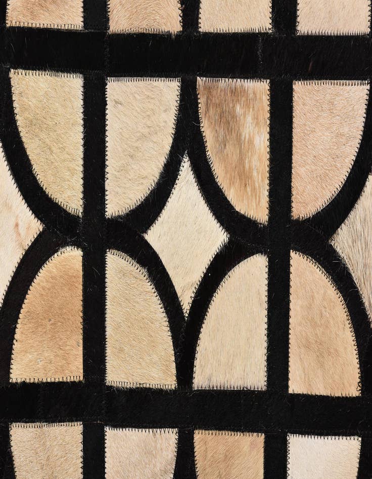 Detail image of 5' x 7' 10 Cowhide Leather Rug