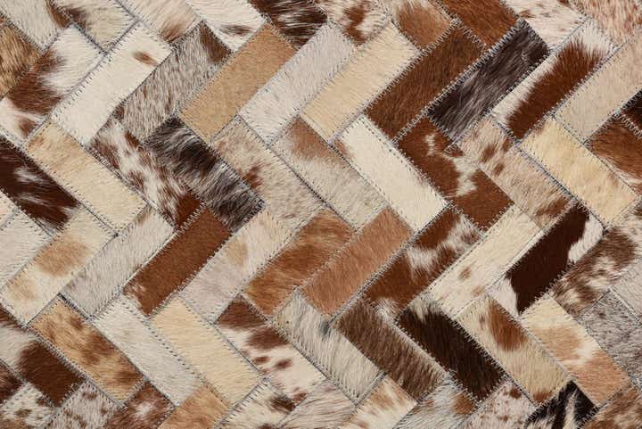 5' 2 x 8' Cowhide Leather Rug