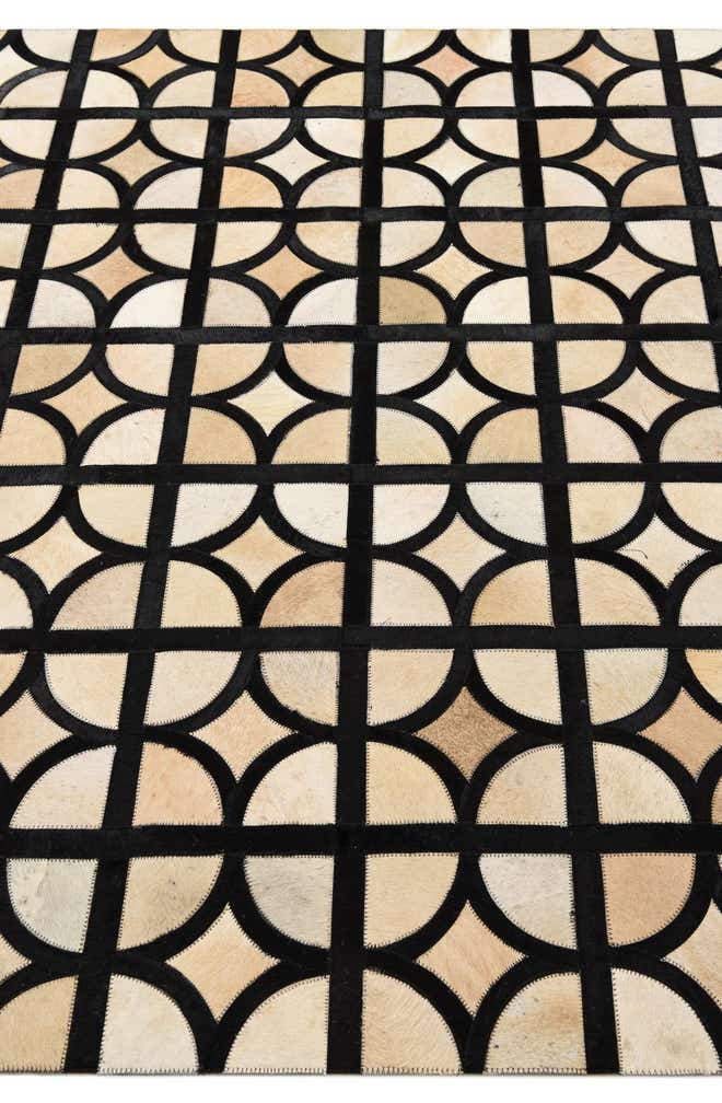 5' x 7' 10 Cowhide Leather Rug