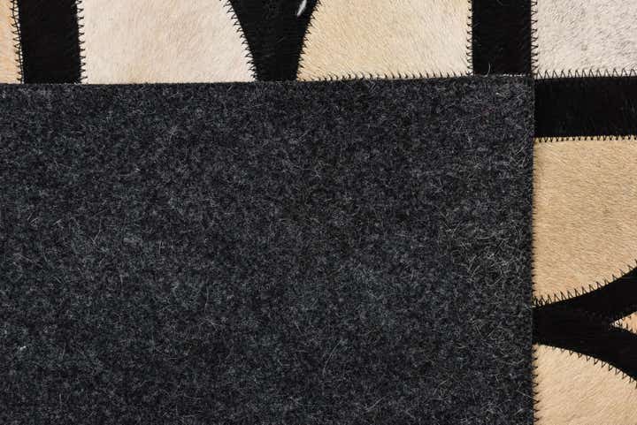 5' x 7' 10 Cowhide Leather Rug