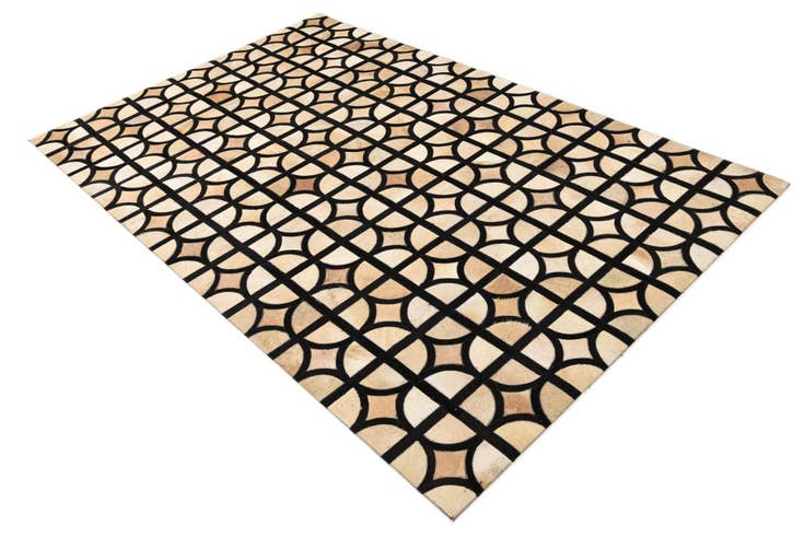 Detail image of 5' x 7' 10 Cowhide Leather Rug