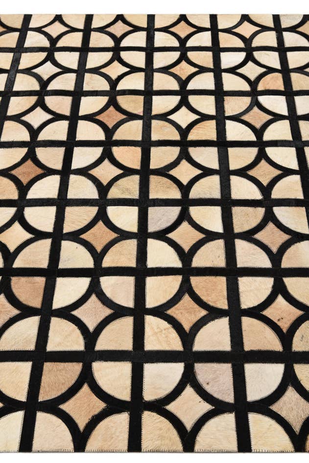Detail image of 5' x 7' 10 Cowhide Leather Rug