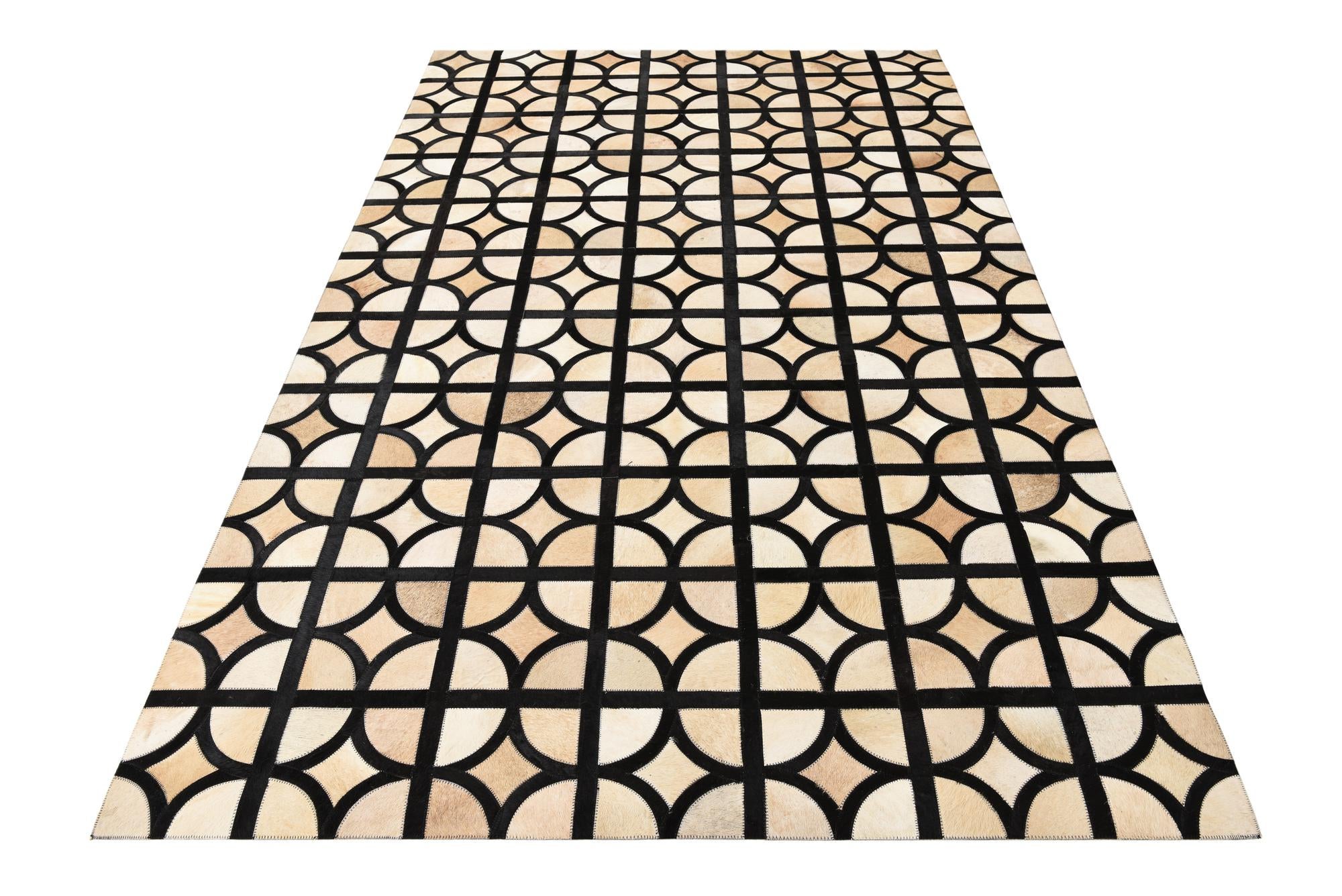 5' x 7' 10 Cowhide Leather Rug
