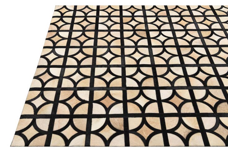 Detail image of 5' x 7' 10 Cowhide Leather Rug