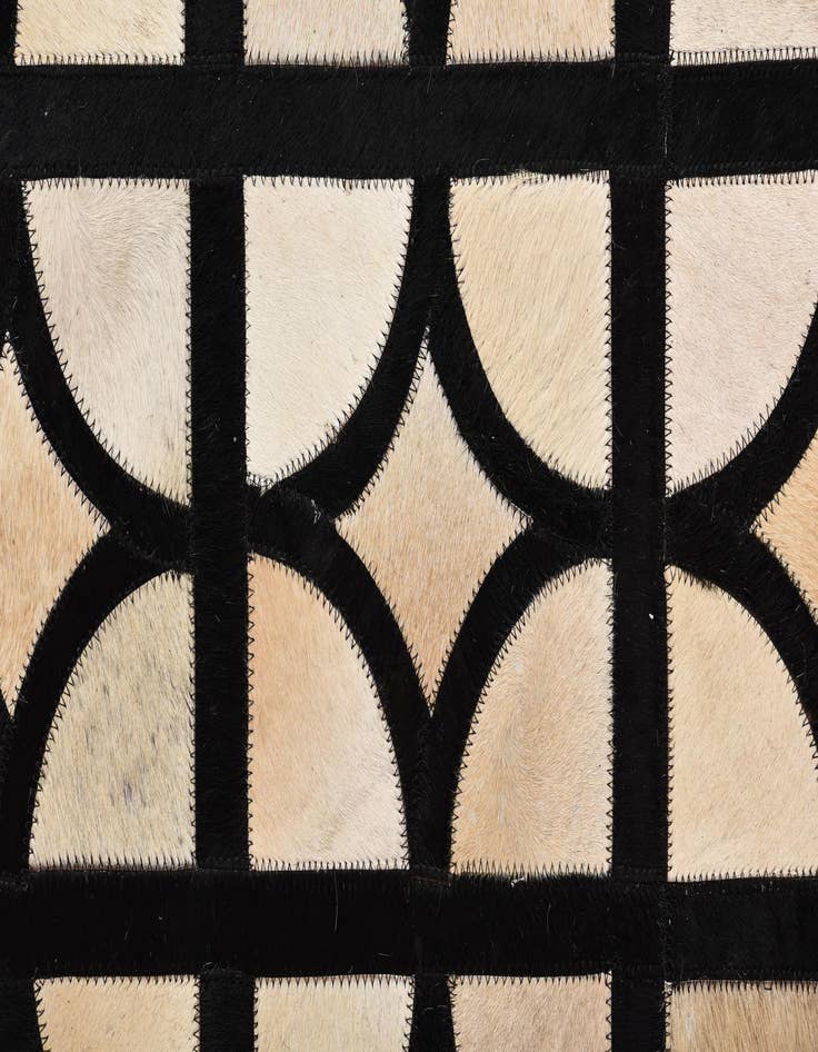 Detail image of 5' x 7' 10 Cowhide Leather Rug