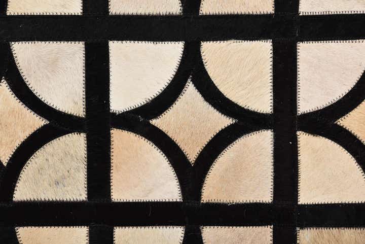5' x 7' 10 Cowhide Leather Rug